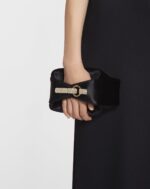 Women’s Haute séquence velvet clutch bag Black